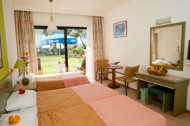 Hotel Park Beach(.)