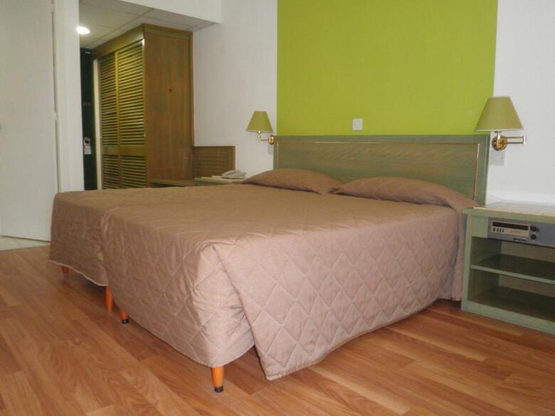 Hotel Park Beach(.)