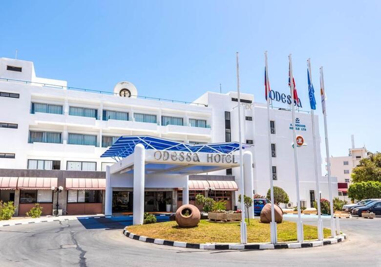 Hotel Odessa(.)