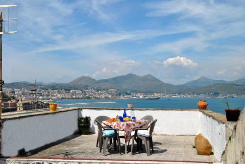 Gaeta Panoramic Apartment X4