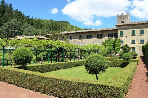 Badia Coltibuono Apartment Sleeps 7 Pool