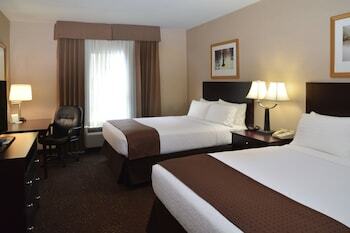 Hotel Holiday Inn Canton-belden Village