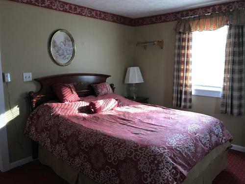 Exit 5 Motel & Cottages