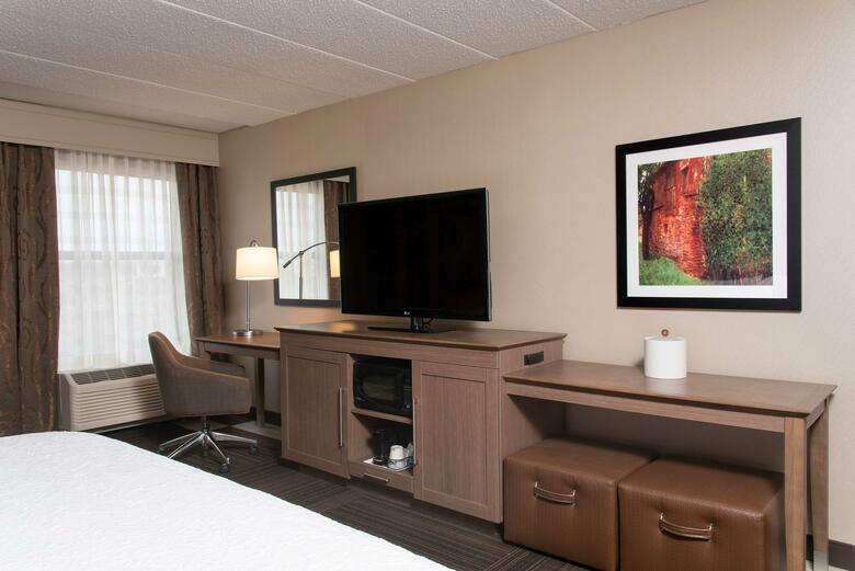 Hotel Hampton Inn Columbus/taylorsville