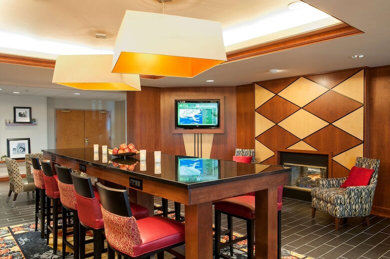 Hotel Hampton Inn Columbus/taylorsville