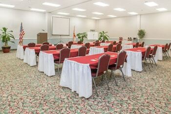 Motel Days Inn & Suites Navarre Conference Center