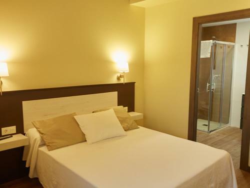 Cozy Mansion In Cangas De Onis With Meadow View