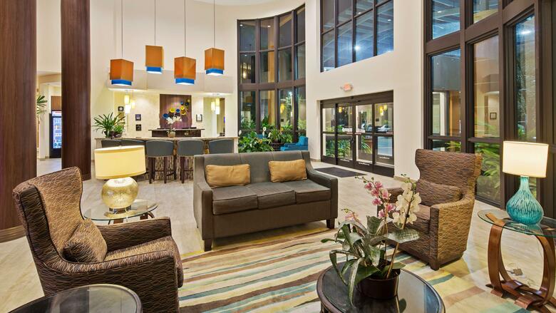 Best Western Plus Kendall Airport Hotel & Suites