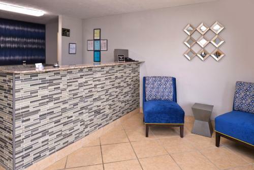 Motel Americas Best Value Inn - Monroeville