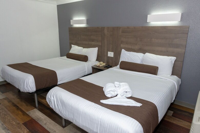 Motel Value Inn Bellflower