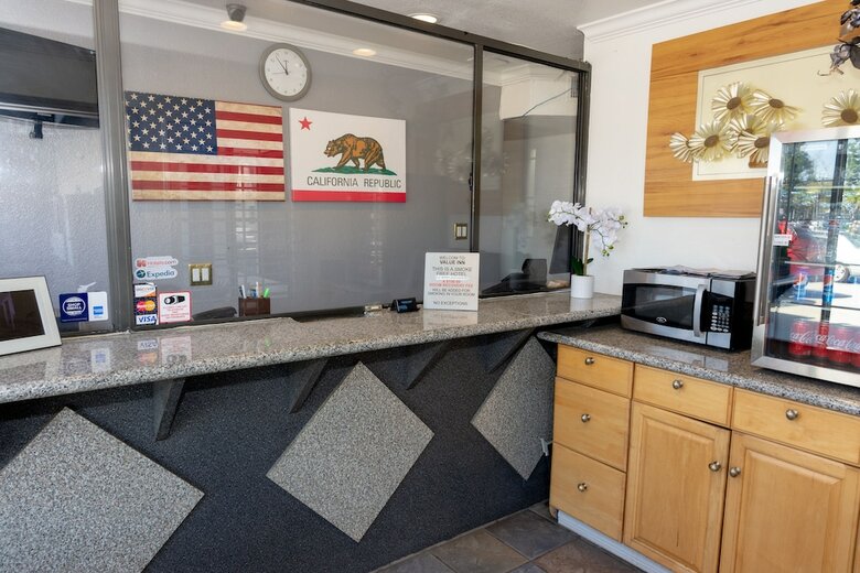 Motel Value Inn Bellflower