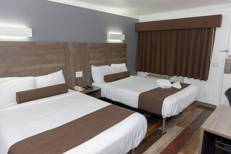 Motel Value Inn Bellflower