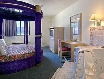 Motel Travelodge Parkersburg
