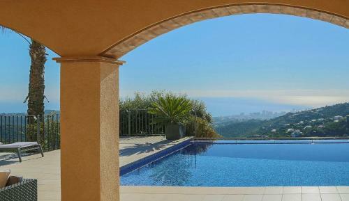 Villa Infinity
