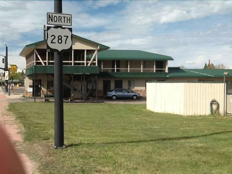 Silver Spur Motel