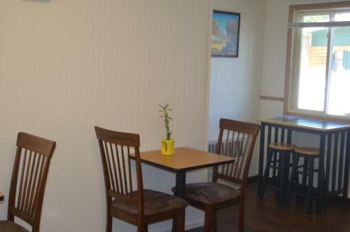 Motel Holiday Lodge