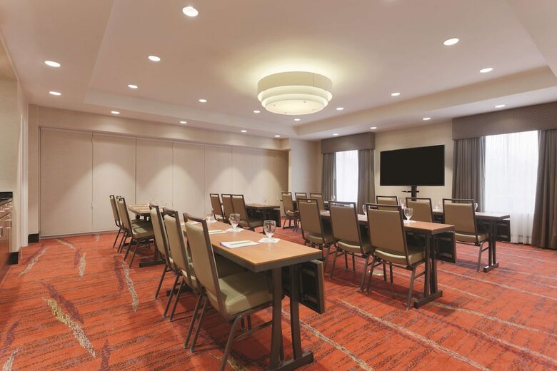 Hotel Hilton Garden Inn Falls Church