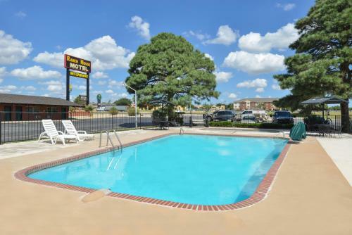Ranch House Motel