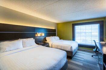 Holiday Inn Express Hotel & Suites Reading
