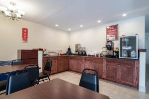 Motel Red Carpet Inn & Suites Canandaigua