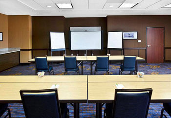 Hotel Courtyard By Marriott Salisbury
