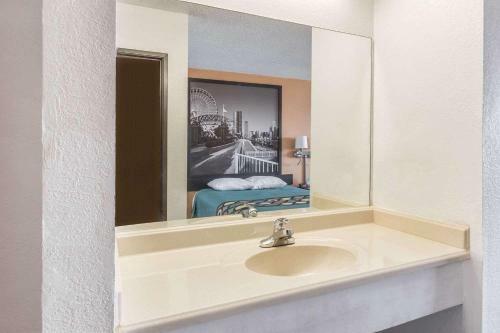 Motel Super 8 Bourbonnais