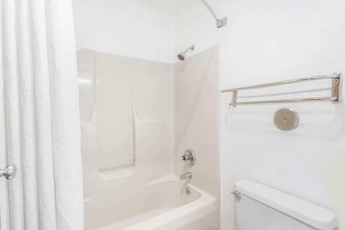Motel Super 8 Bourbonnais