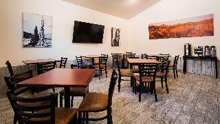 Best Western Plus Frontier Motel