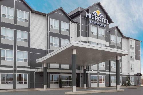 Hotel Microtel Inn & Suites By Wyndham Fort Mcmurray