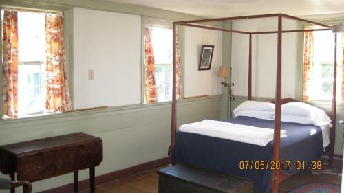 Lennox Tavern B&B