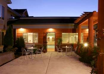 Best Western Snowcap Lodge