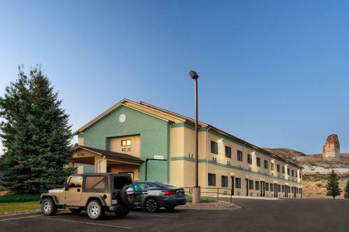 Hotel Oak Tree Inn