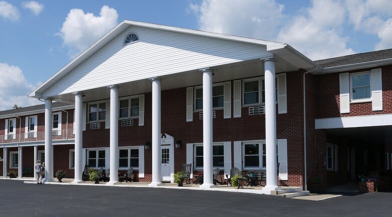 Hotel Bicentennial Inn