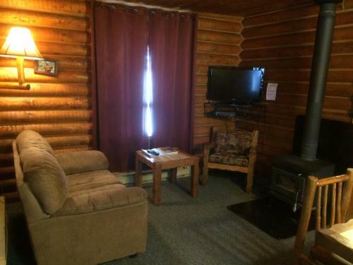 Hotel Bakers Narrows Lodge And Conference Center