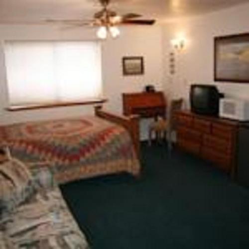 Motel The Snuggle Inn