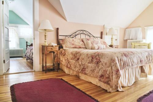 Posada Hartness House