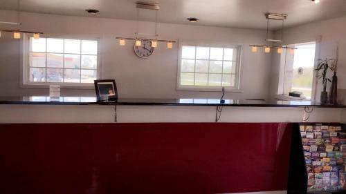 Varsity Inn Motel