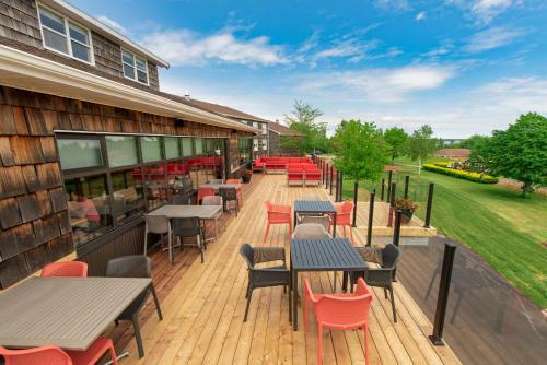 Hotel Mill River Resort