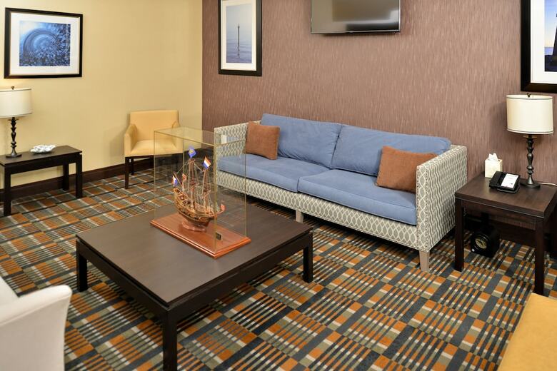 Hotel Holiday Inn Express & Suites Peekskill-lower Hudson Valley
