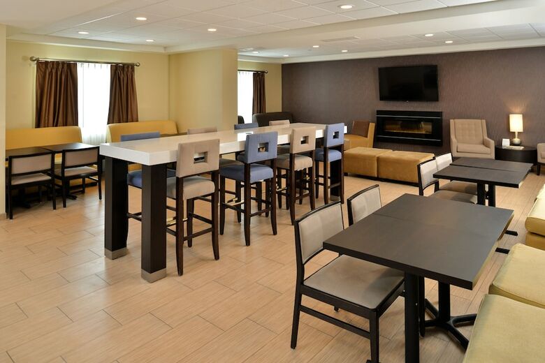 Hotel Holiday Inn Express & Suites Peekskill-lower Hudson Valley