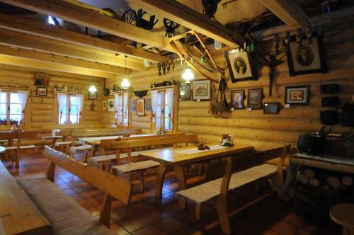 Rozpr�vkov� Dedinka