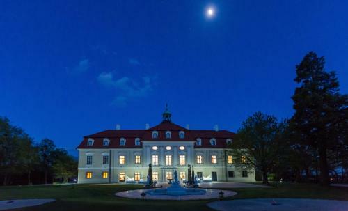 Bed & Breakfast Theresia Chateau - Bernol�kovo