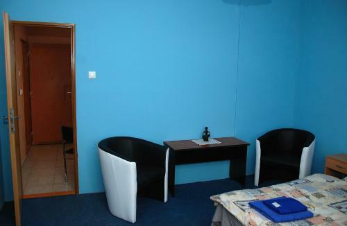Hostal Penzion Rotunda