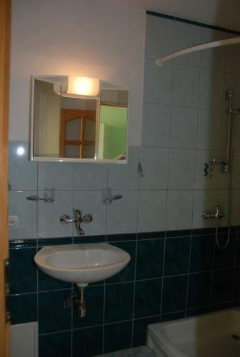 Hostal Penzion Rotunda