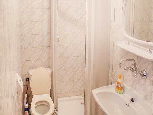 Two-bedroom Holiday Home In Liptovska Teplicka