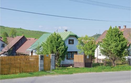 Two-bedroom Holiday Home In Liptovska Teplicka