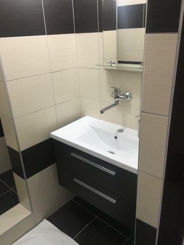 Albergue Penzion Cestar