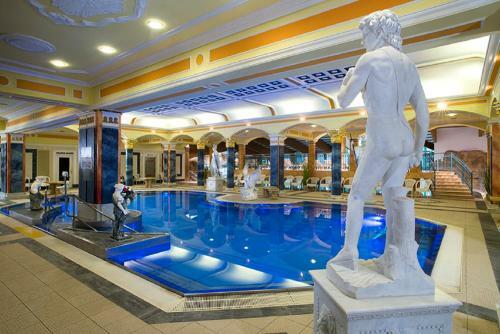 Hotel Aphrodite Palace