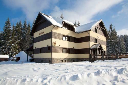 Hostal Penzi�n Koh�tik