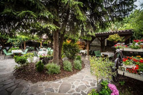 Hostal Penzion Trattoria